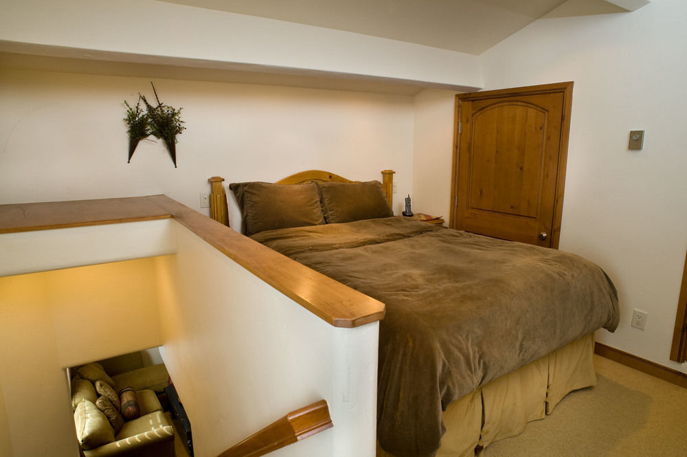 Lodge At Lionshead Вейл Екстериор снимка